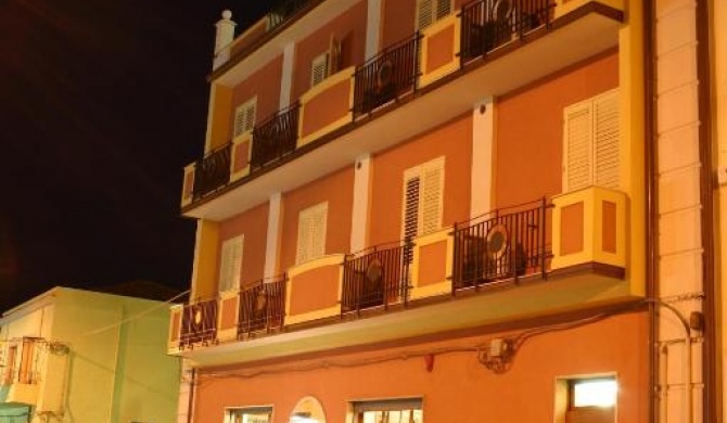 Hotel Piro