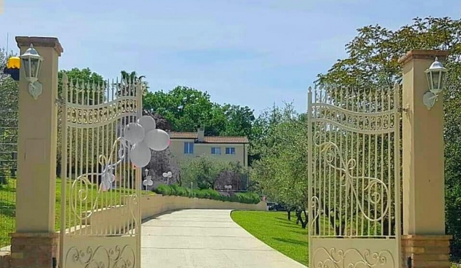 Casale Angela