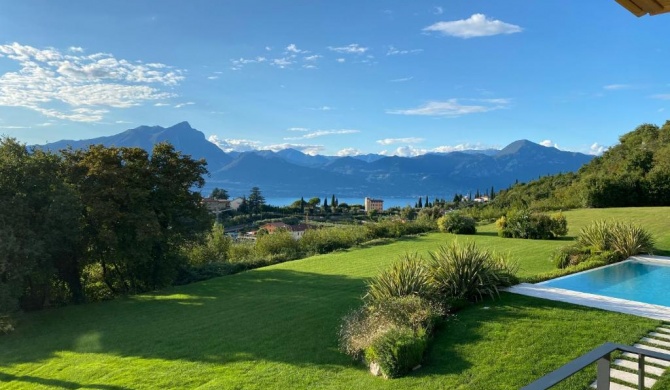 Hideaway am Gardasee - Wohnung mit Infinity Pool