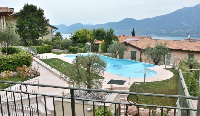 Residenza alle Torri With Pool