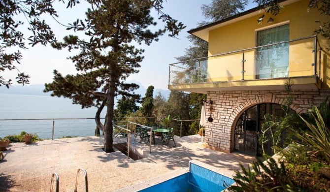 Villa VISTA LAGO