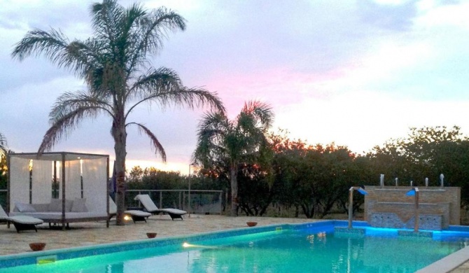 Beautiful Mansion in Torricella with Swimming Pool