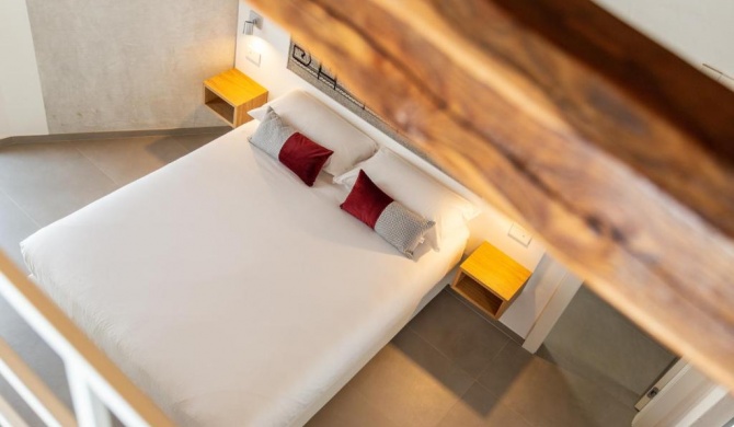 Domu Qirat - Authentic Rooms & Terraces