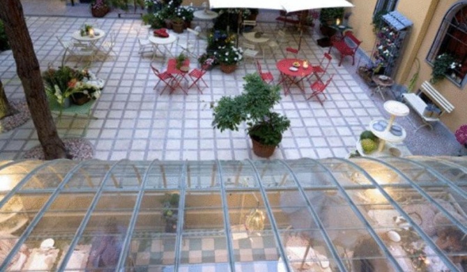 Albergo Residence Perosi