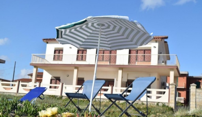 Seafront apartment 2 in Villa near Rome