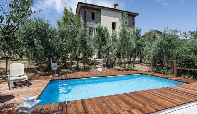 Detached villa with private pool and gym