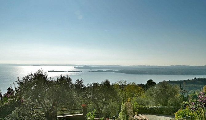 Apartment Loretta in Villa Fiore