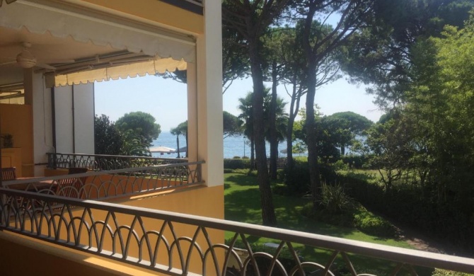 Casa Santi Il silenzio tra lago e montagna