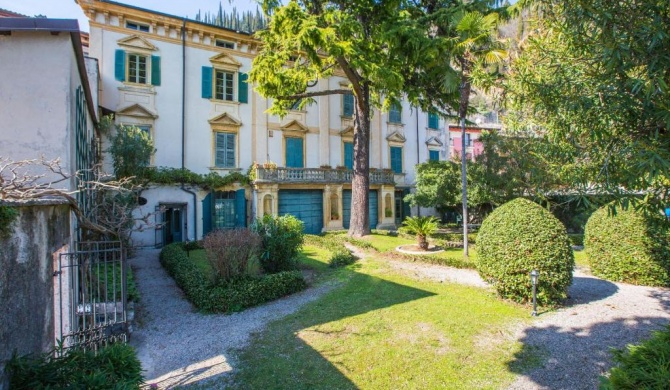 Le Camerine Apartment Water Front