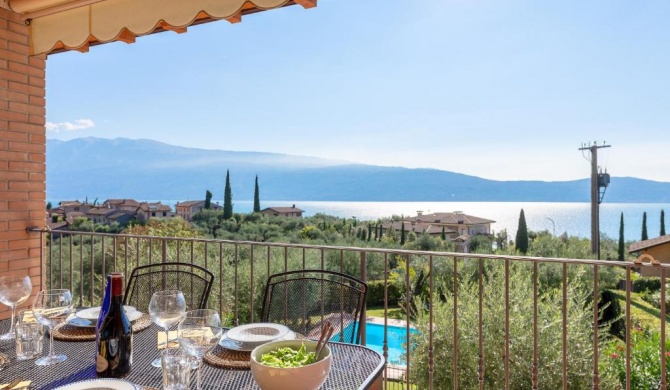 Le Olive 8-4 Apartment by Wonderful Italy