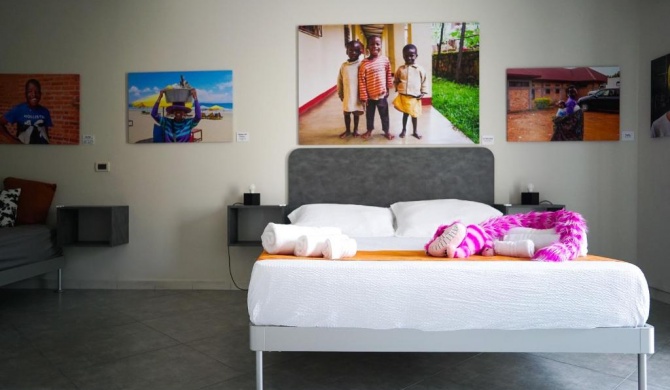 Click Art & Room