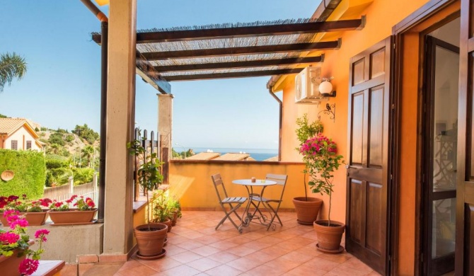 Villetta Frisculia con piscina by Wonderful Italy