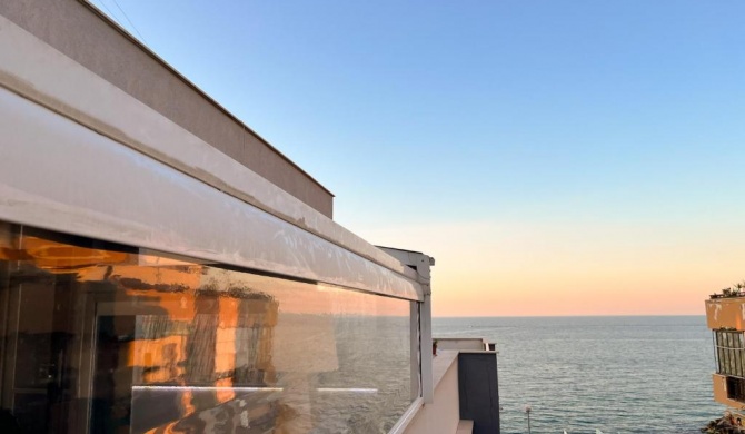 TRANI CASA A 10M DAL MARE