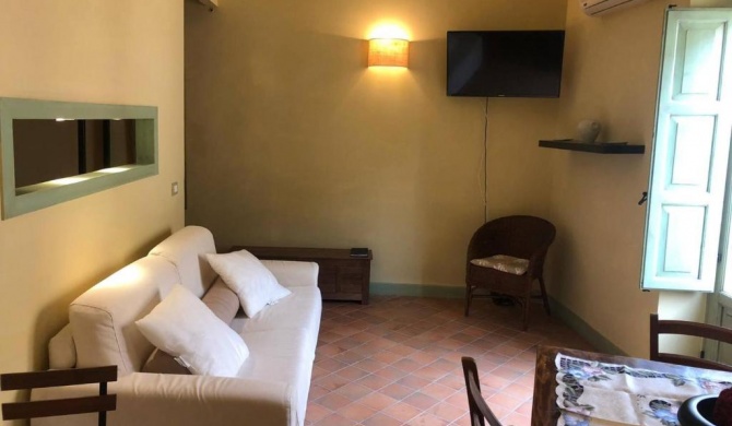 Alhambra , Nel Cuore Pulsante Di Trapani
