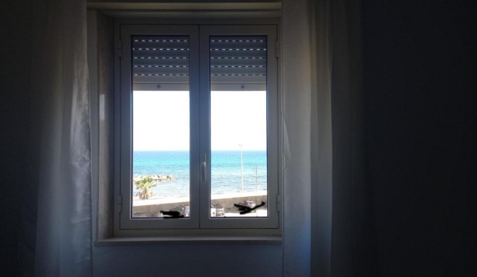 Casa del Grillo, in centro, a 50m dal mare