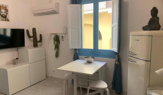 Charming Apartment In The Historic Center