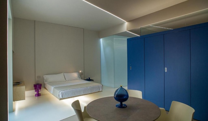 Fiveplace Design Suites & Apartments