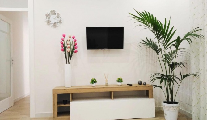 Kenzia Apartment