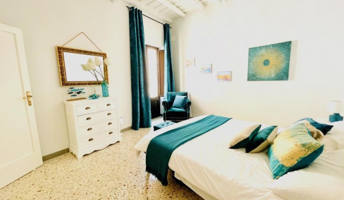 Trapani Centro Storico Apartment, Great Central Location! All new furniture and appliances!