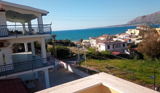 Casa Viola - a 100 metri dal mare
