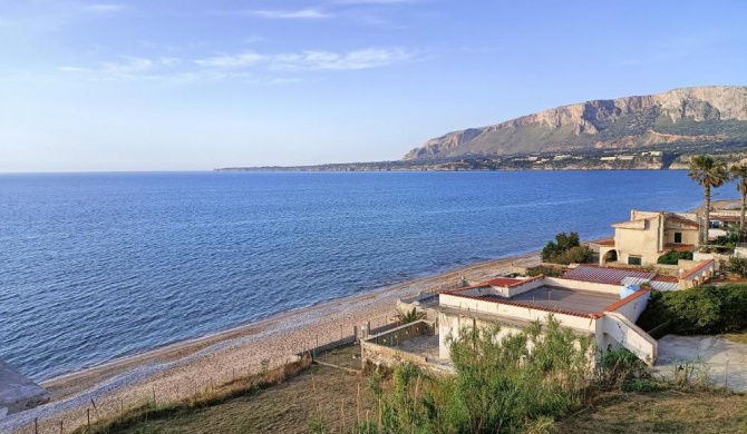 LA FINESTRA SUL MARE PIANO Terra