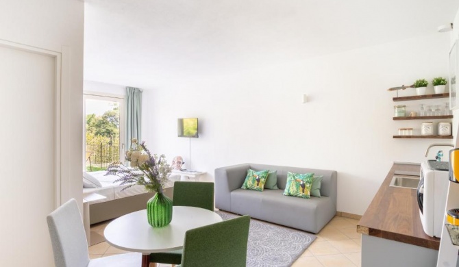 Como Lake Nest - Studio with garden