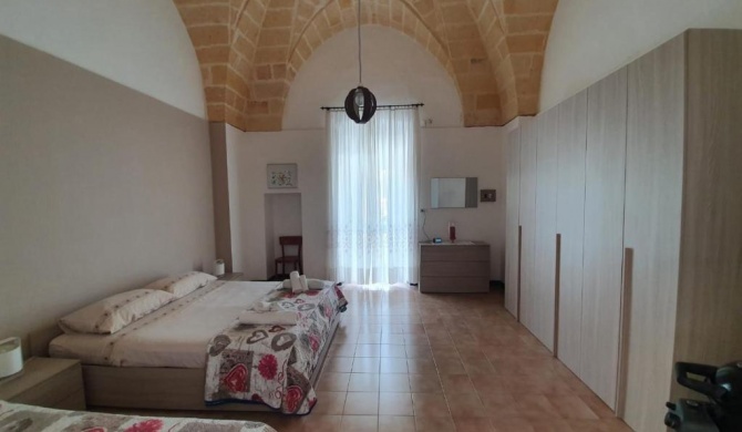 Caratteristica con volta a Stella a Torre Lapillo a 80 metri dalla spiaggia Casa Daniela