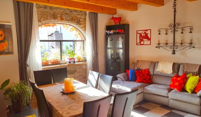 Casa il Fienile by Garda Domus Mea