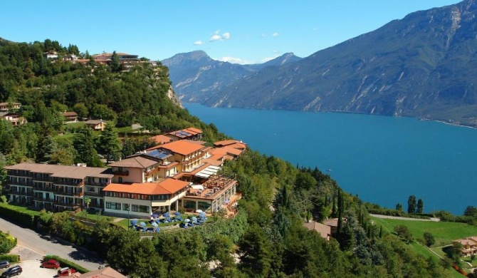 Hotel Pineta Campi