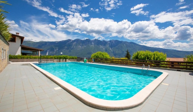 Tremosine Relax, Pool & Balcony Apartment