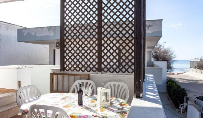 Casa vista mare direttamente in spiaggia m237