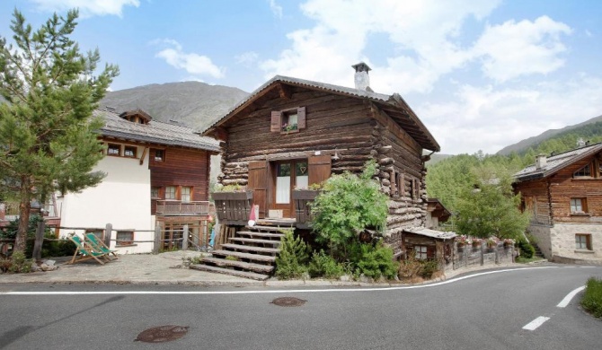 Trepalle House