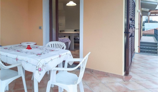 Awesome apartment in Tresnuraghes with 2 Bedrooms and WiFi
