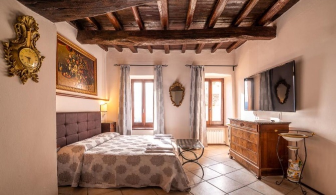 HOTEL TREVI Palazzo Natalini