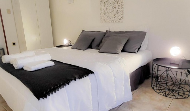 B&B Excelsior