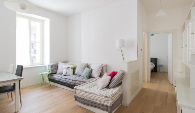 Belvedere White Flat