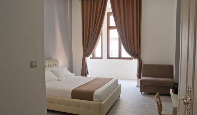 Brilliant Camere
