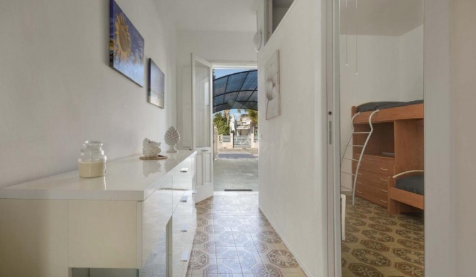 Dalia House by BarbarHouse
