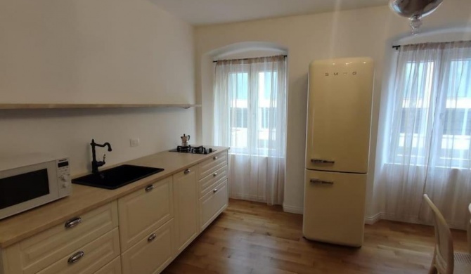 Casa Renova, intero appartamento, 2 camere, max 4 ospiti, Trieste zona storica