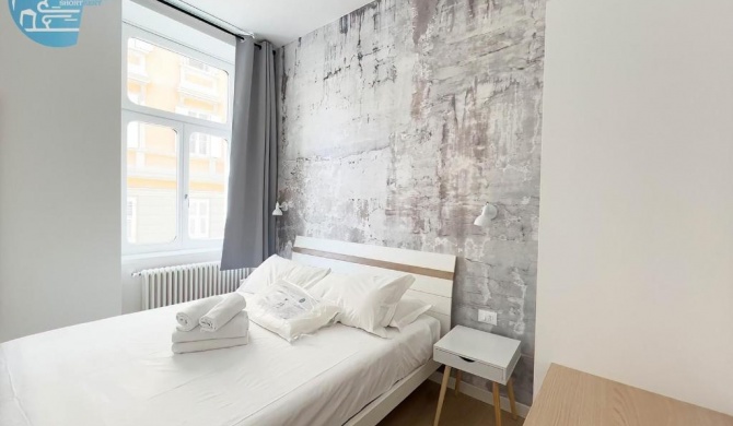 San Lazzaro 231 Tirabora Short Rent