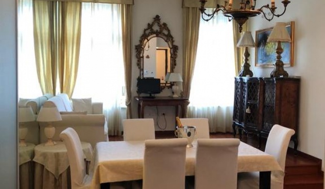 Savoia Apartments
