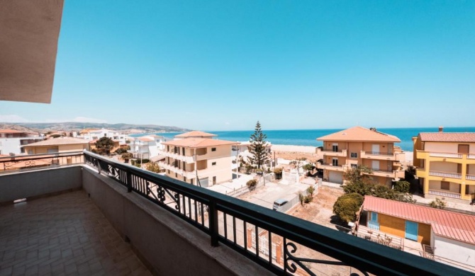 5 Stairs - SEA FRONT APARTMENTS