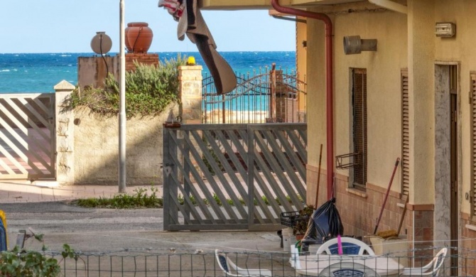 Casa vacanze a 50 mt dal mare