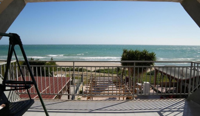 SEAFRONT SUITE 5 Stars - Comfortable Apartment