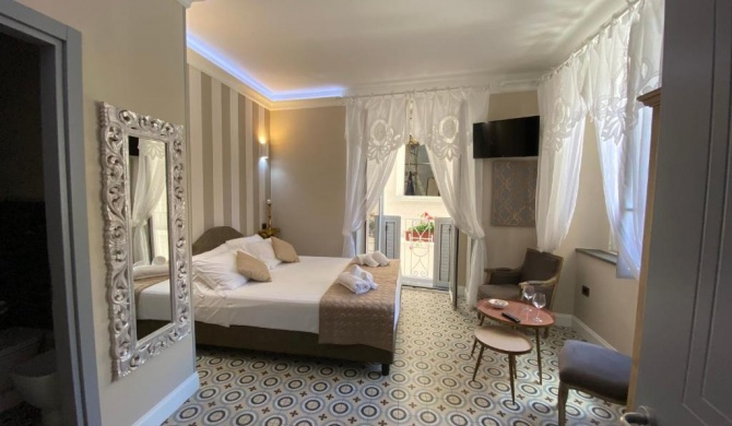 Luxury Suite