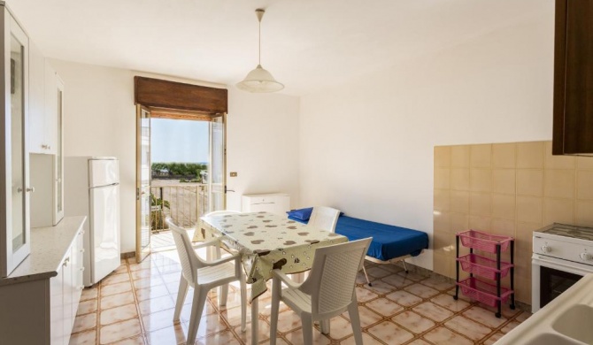Appartamento fronte spiaggia e vista mare climatizzato