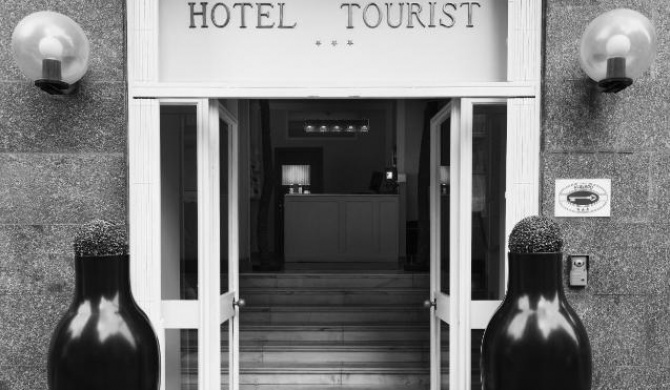 Hotel Tourist