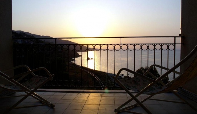 Tusa Gold Sunset