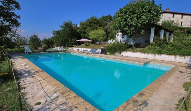 Attractive apartment in old farmhouse on the estate with pool