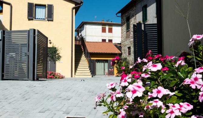 Borgo Fratta Holiday Houses